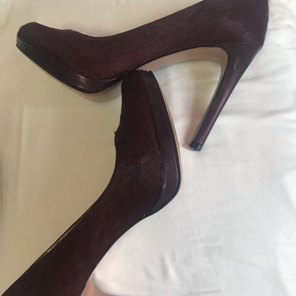 New BCBGeneration haircalf shoes - Picture 2 of 8